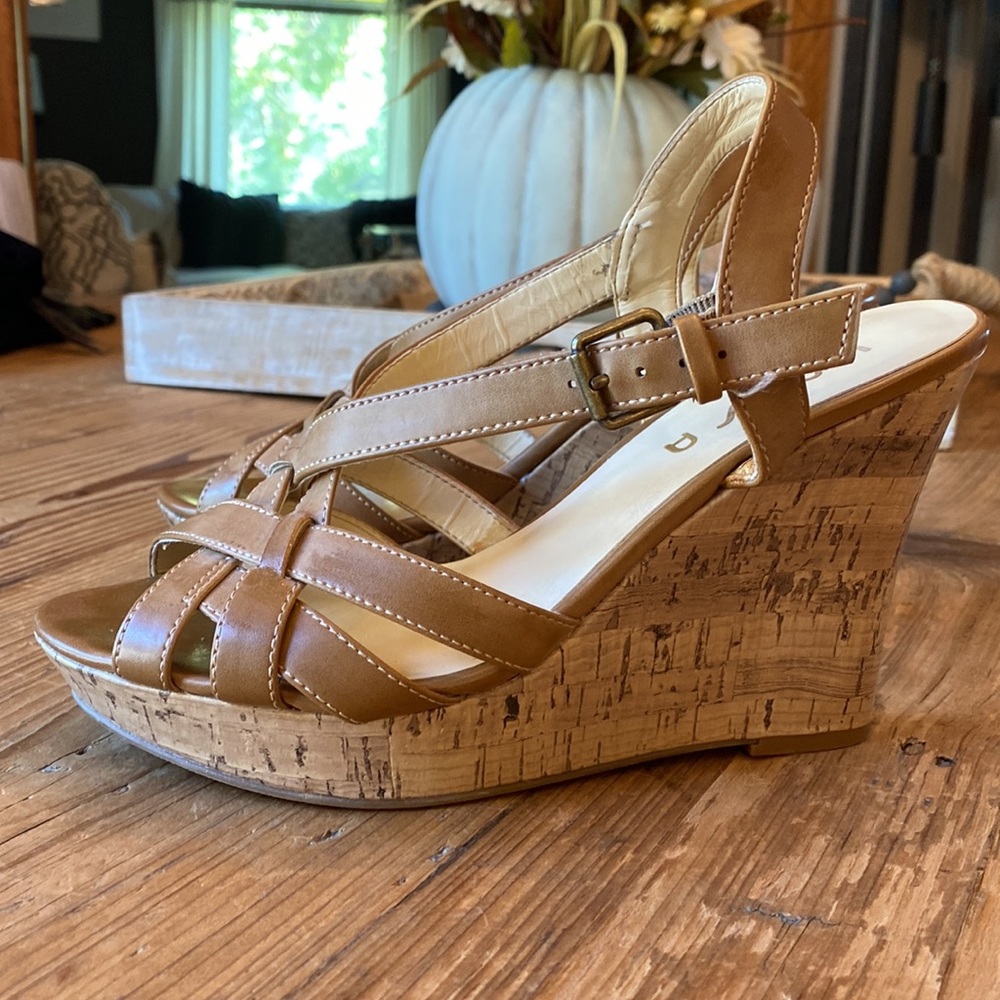 Woman’s sandals
